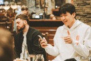 kaiyun-杨瀚森G联赛收官夜请全队涮火锅|NBA|波特兰开拓者队|杨翰森|篮板|开拓者_新浪体育_新浪新闻
