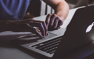 【直播】誓约回应季节：气急败坏，我不在乎，32强总比在家强